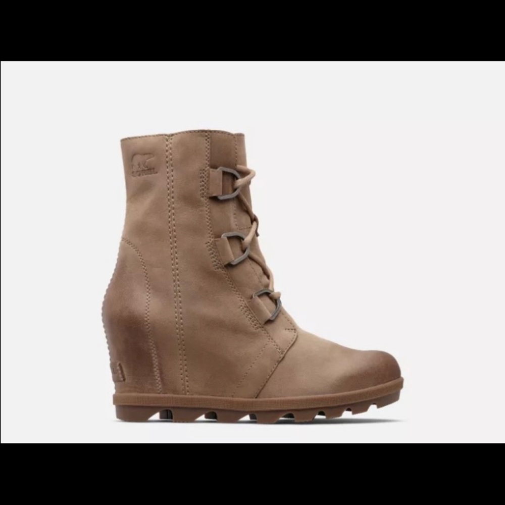 Sorel Joan of Arctic Wedge II Boot in ash brown